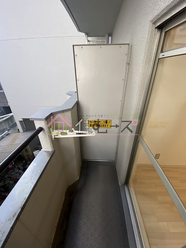 ネオハイツ新淀川 ベランダ