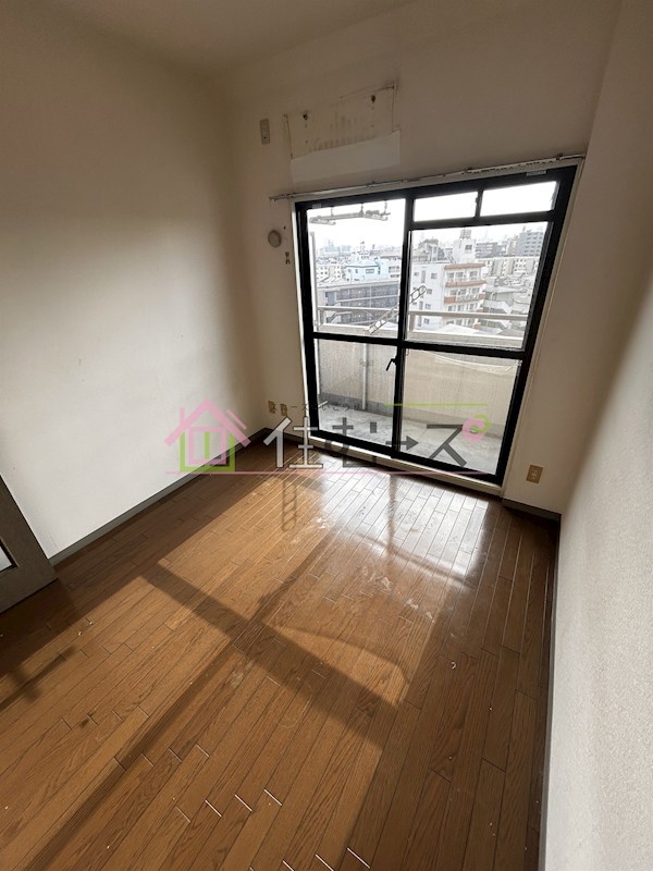 トーカン東淀川キャステール ベッドルーム