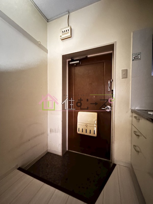 マツヤマンション 玄関