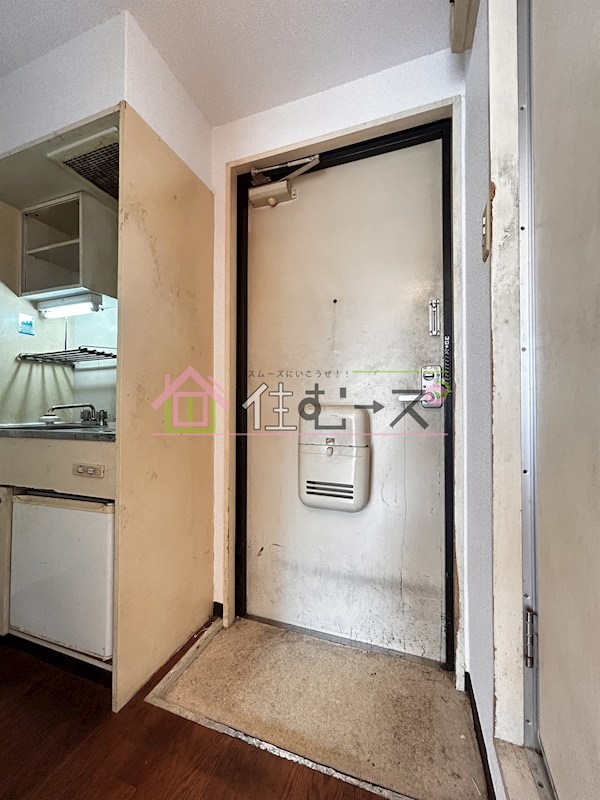 淡路エンビィハイツ 玄関