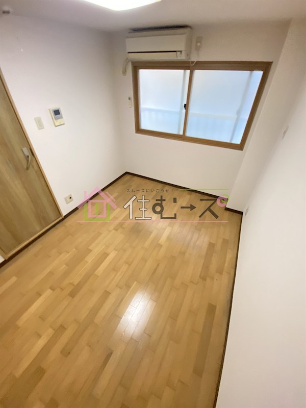 新大阪サンマンション1号館 ベッドルーム