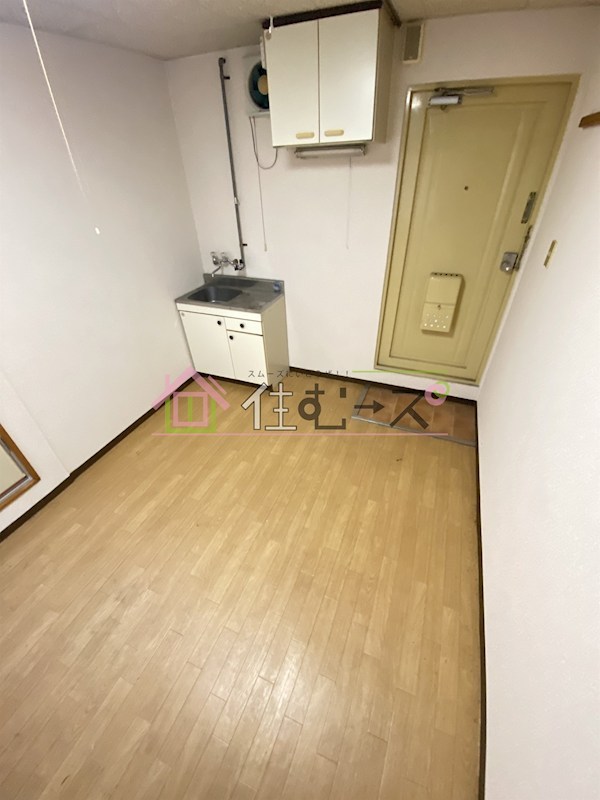 新大阪サンマンション1号館 リビング