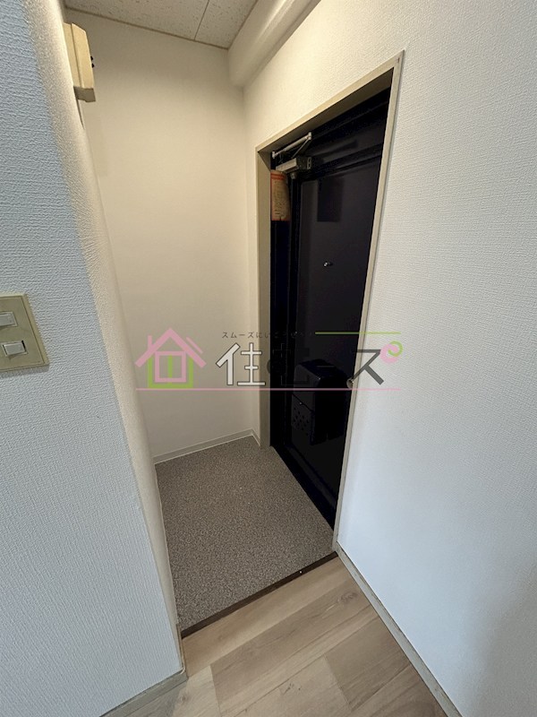 エルベコート関目 玄関