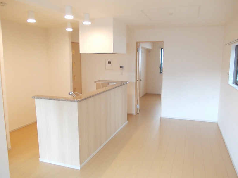 カーサ　エレガンツァ その他3