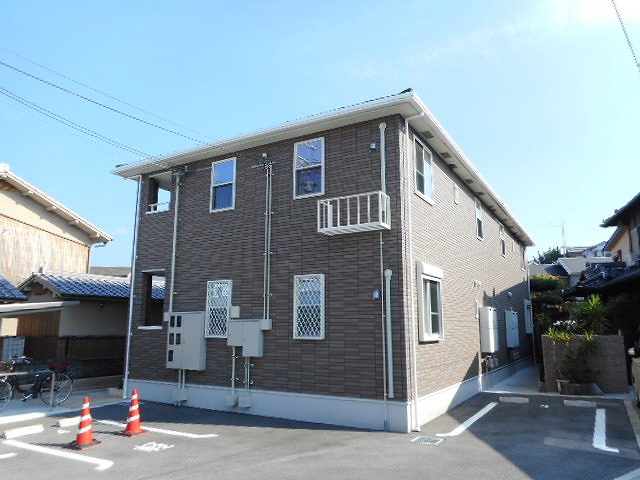 ブル－ロ－ズ 外観