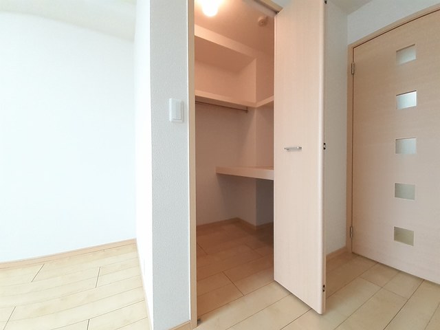 ラージ その他4