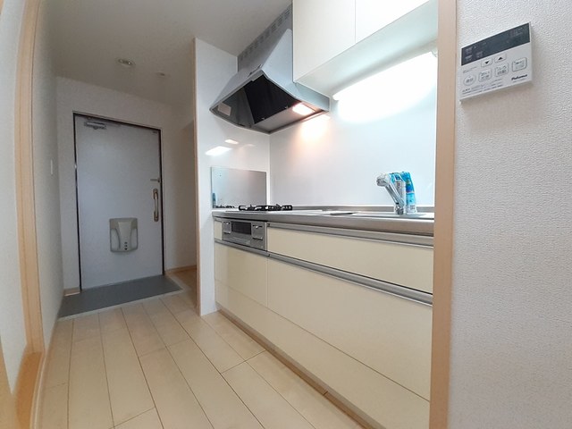 ラージ キッチン