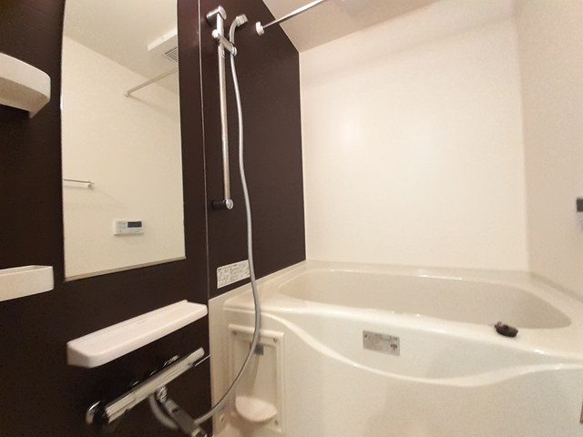 ラージ 風呂画像