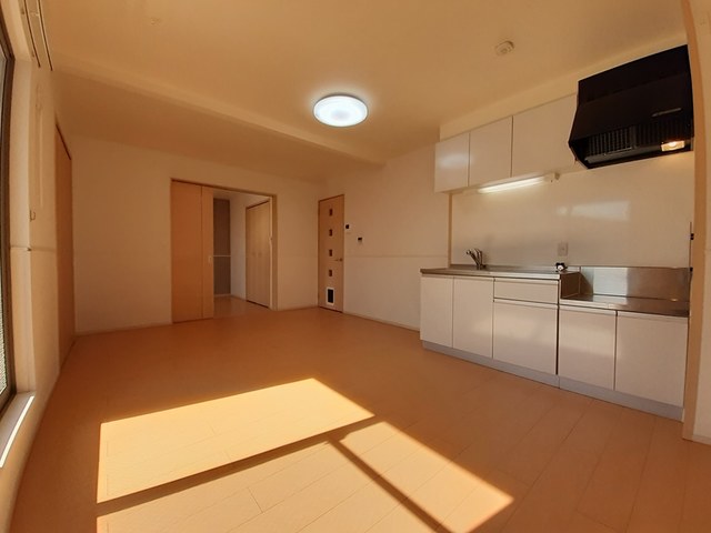 メゾン　カルム リビング