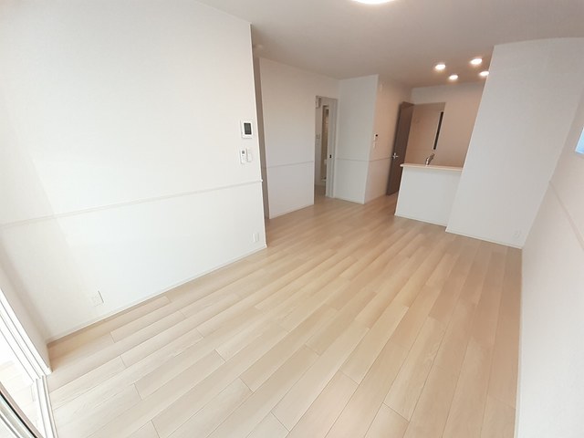 &#12486;&#12451;&#12540;&#12474;&#12288;&#12459;&#12540;&#12469;&#12477;&#12524;&#12450;&#12540;&#12489;&#8545; &#12522;&#12499;&#12531;&#12464;