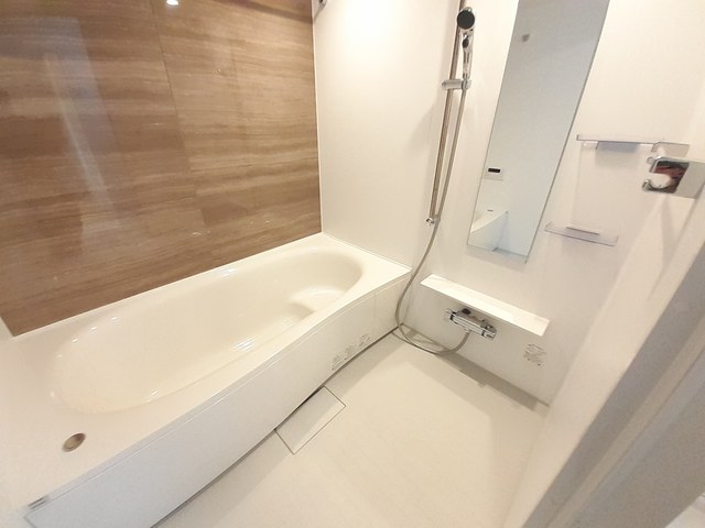 スペチアーレ　ウーノ 風呂画像