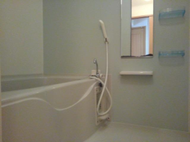 フラン・ラフレシールⅡ 風呂画像