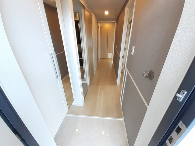 グラシス池尻 玄関