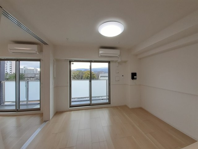 グラシス池尻 リビング