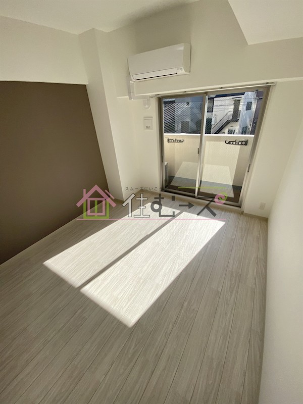 エグゼ新大阪南 ベッドルーム