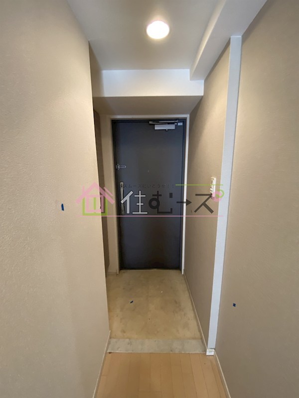 スワンズシティ新大阪  玄関