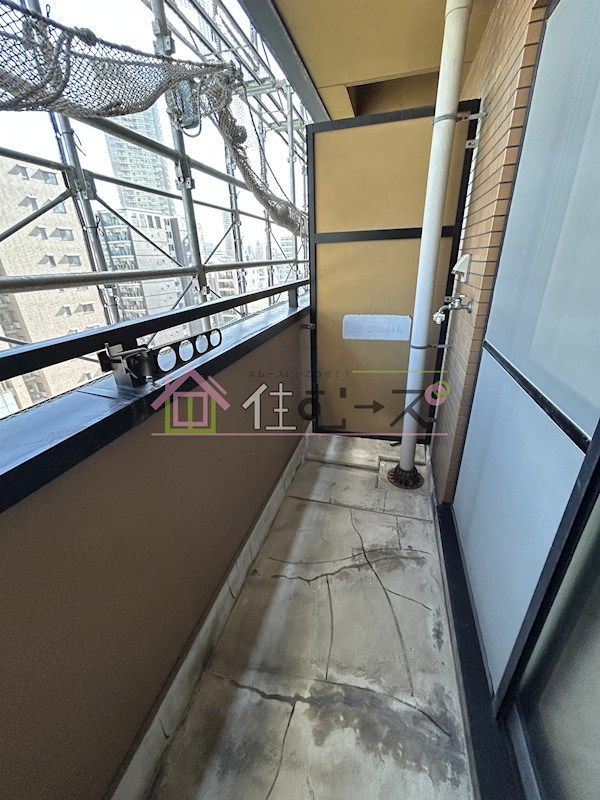 ドミール堺筋本町 ベランダ