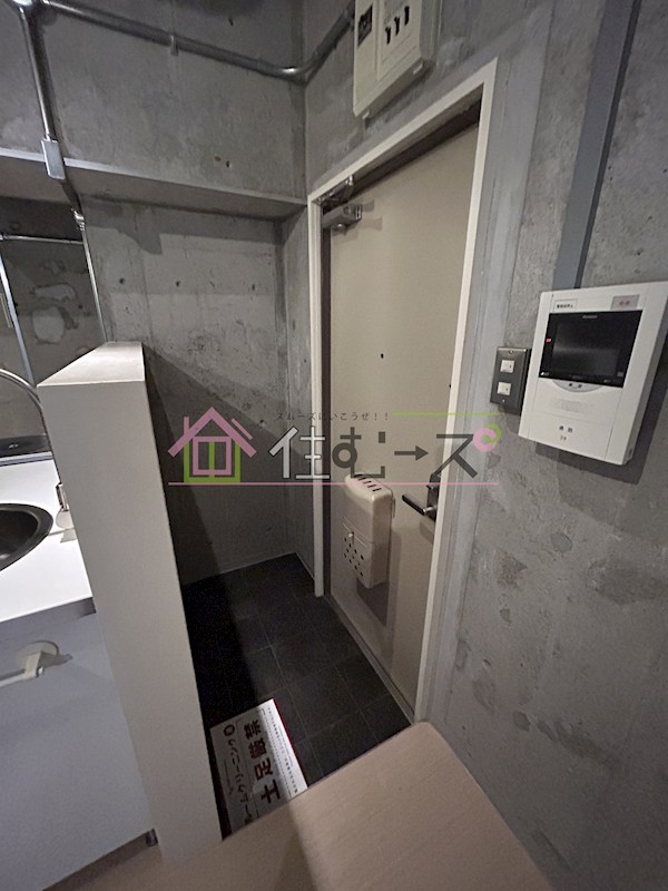 ライオンズマンション大手前第三 玄関