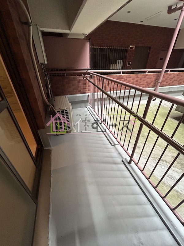 ライオンズマンション大手前第三 ベランダ