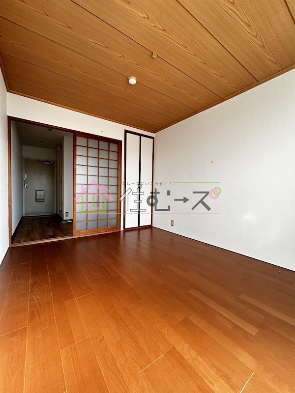 ベストレジデンスあびこ リビング