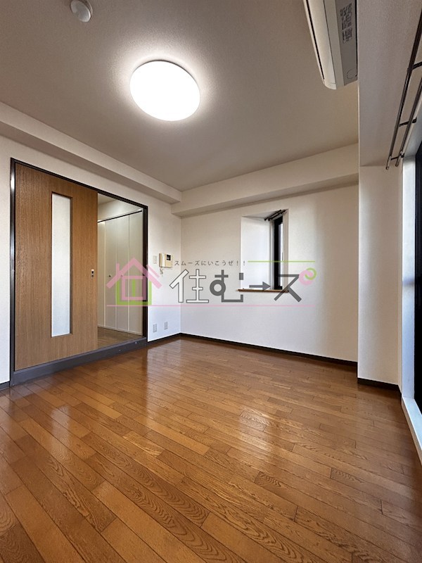 カルムIV リビング