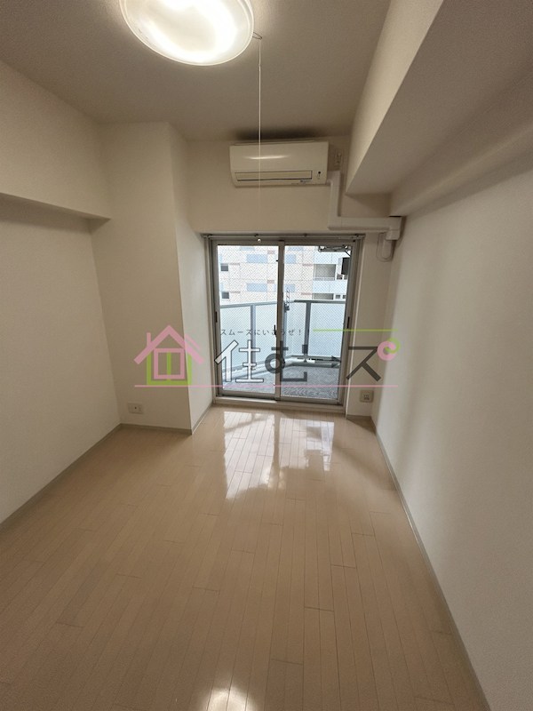 エステムプラザ大手前エヴァース ベッドルーム