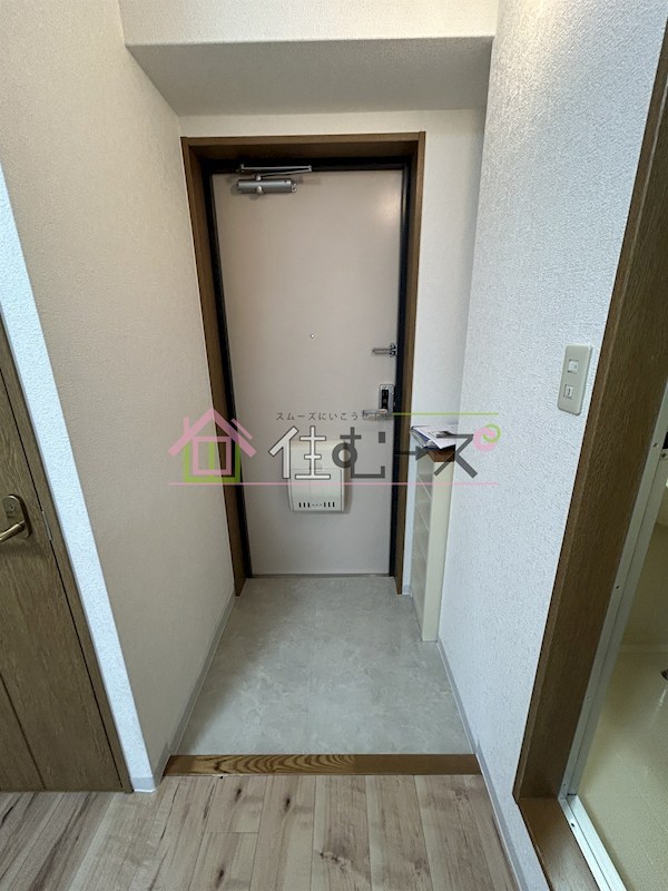 メルベーユ谷町 玄関