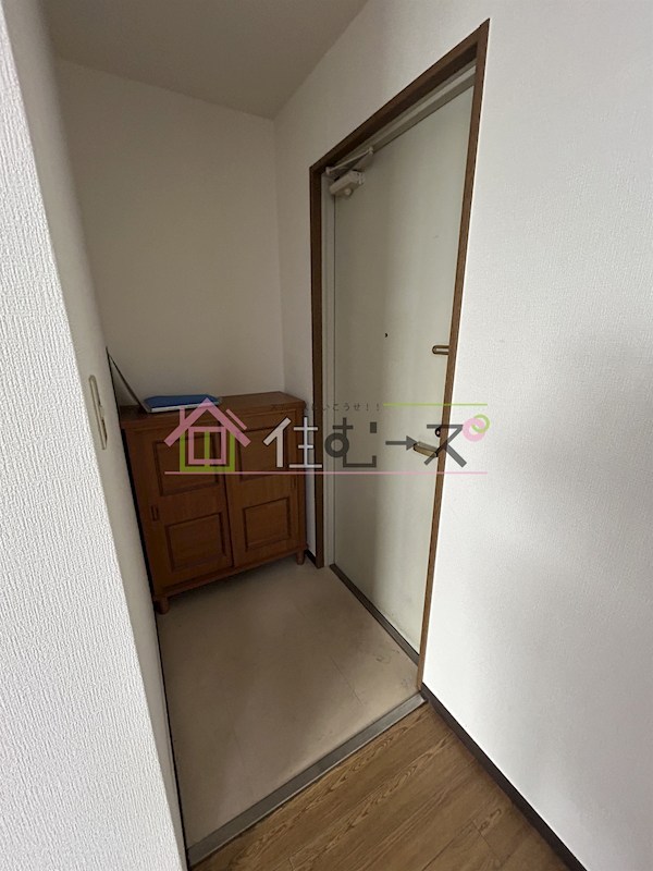 谷4プラザ 玄関