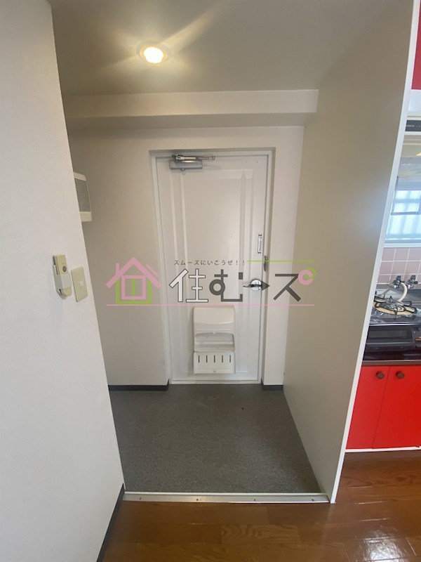 ハイツメルローズ 玄関