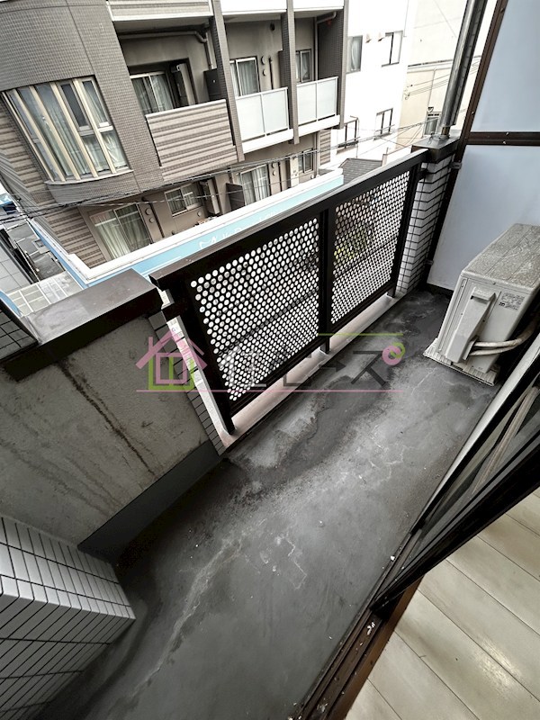 グランデール英Ⅱ ベランダ