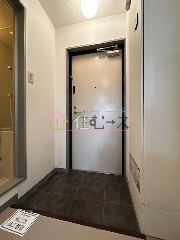 メゾンドールバンブーグラス 玄関