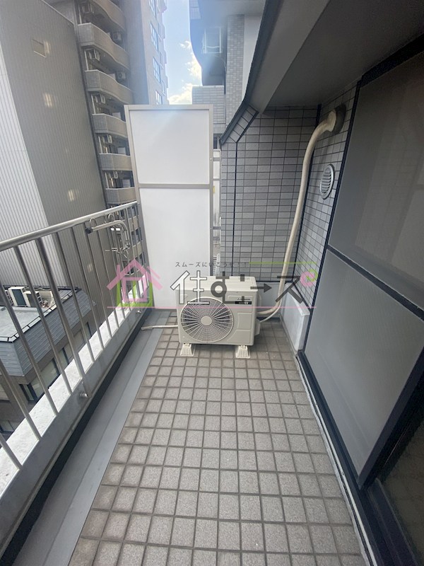 ノルデンタワー新大阪アネックス  ベランダ