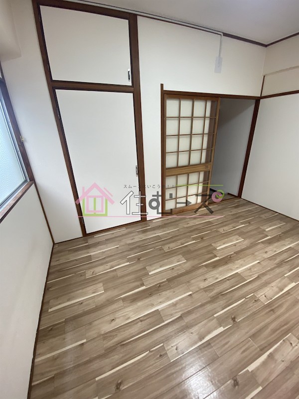 リアライズ東三国 リビング