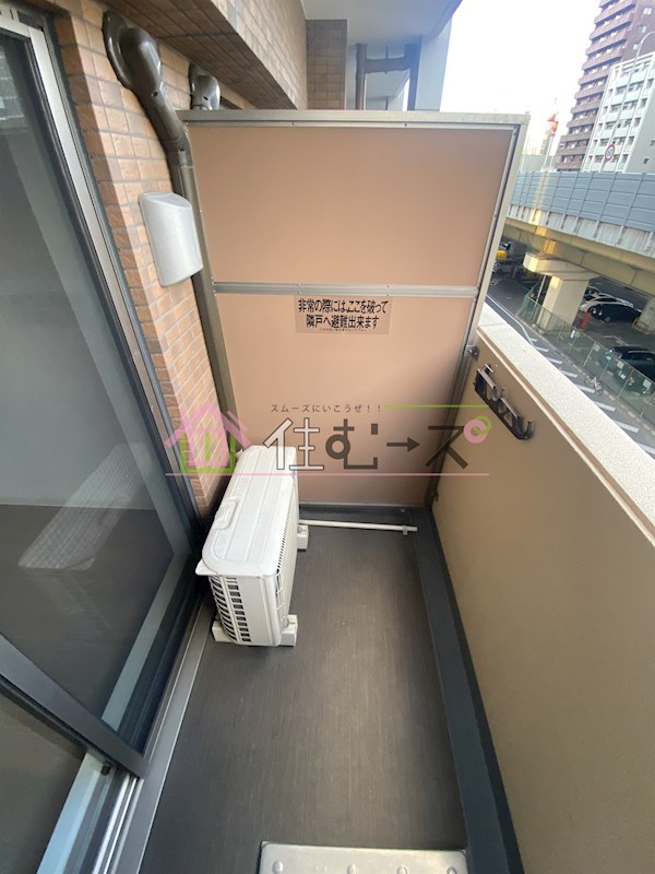 プレサンス新大阪ヴィガ ベランダ