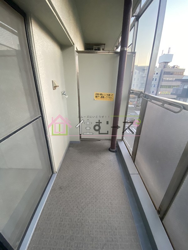 シオザキビル ベランダ