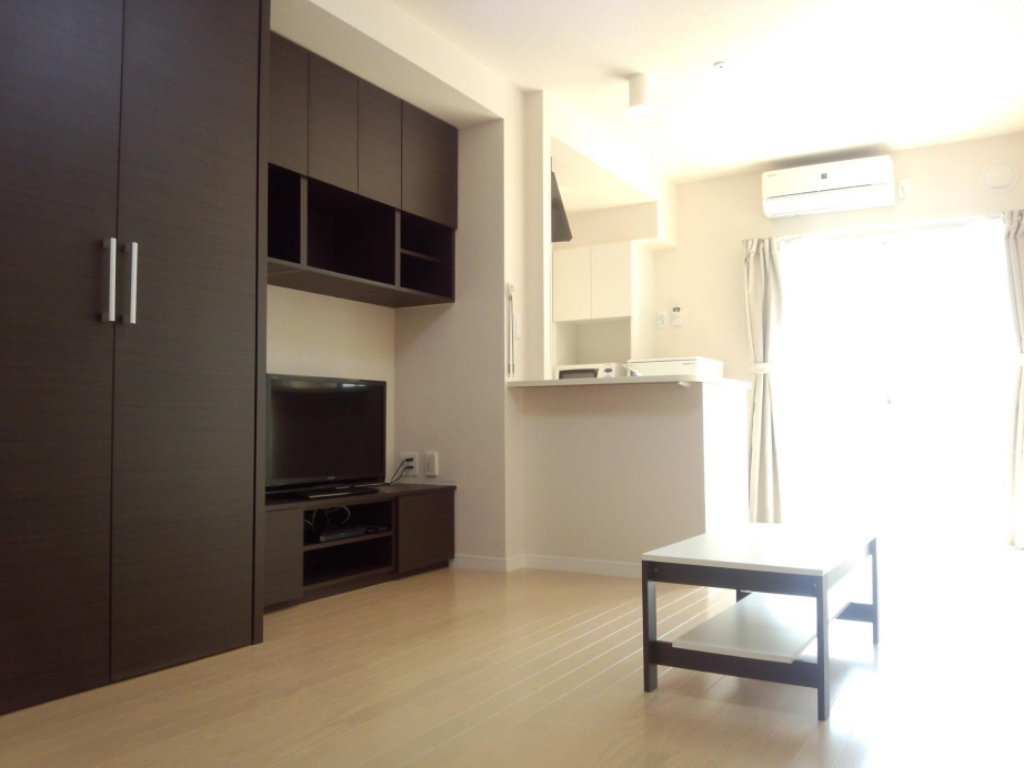 レオネクストみやのまえ リビング