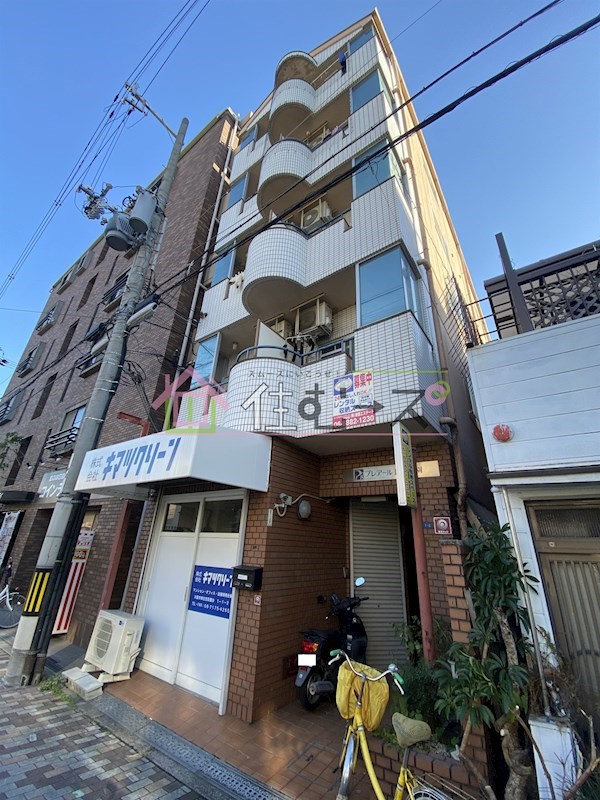 プレアール長居公園 外観