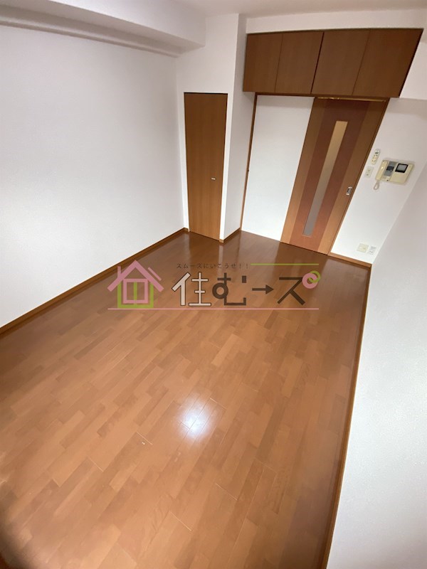 エステムコート心斎橋EASTエリジオン リビング