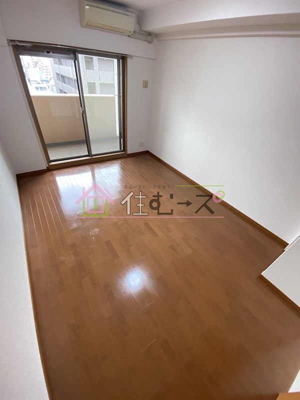 エステムコート心斎橋EASTエリジオン ベッドルーム