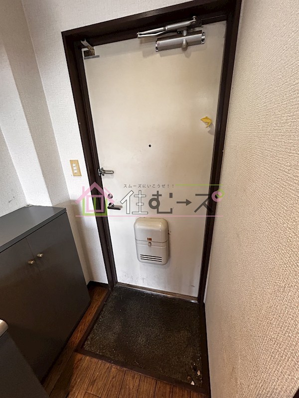 ロータリー40 玄関