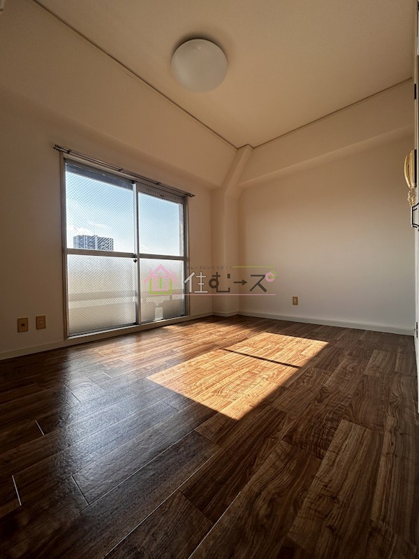 メゾンドソレイユ松野 ベッドルーム