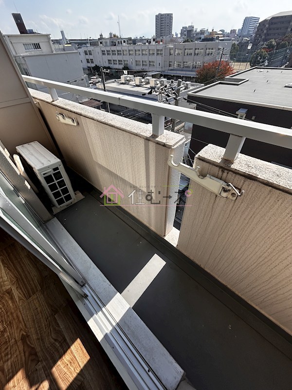 メゾンドソレイユ松野 ベランダ