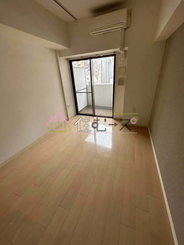 セレニテ本町Roji02 ベッドルーム