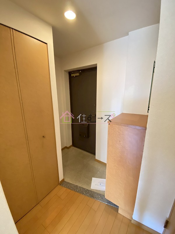 プレサンス梅田インテルノ  玄関