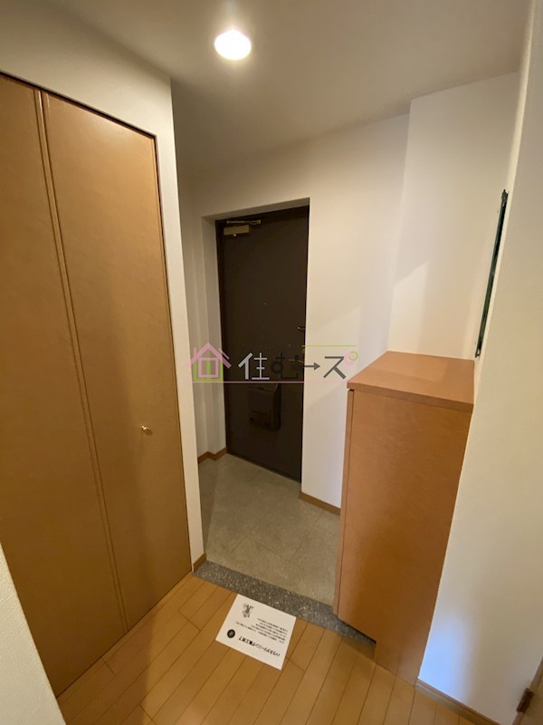 プレサンス梅田インテルノ  玄関