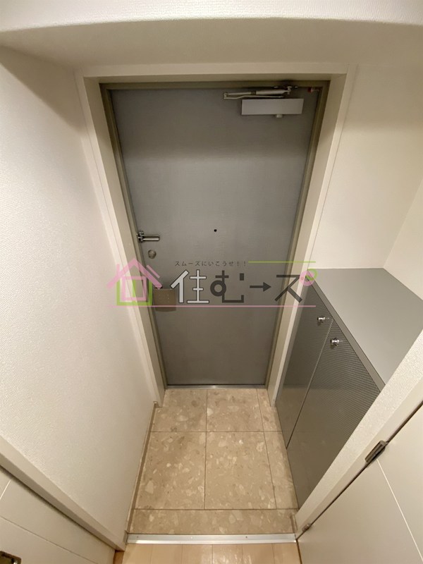 ジュネーゼ野田エコール 玄関