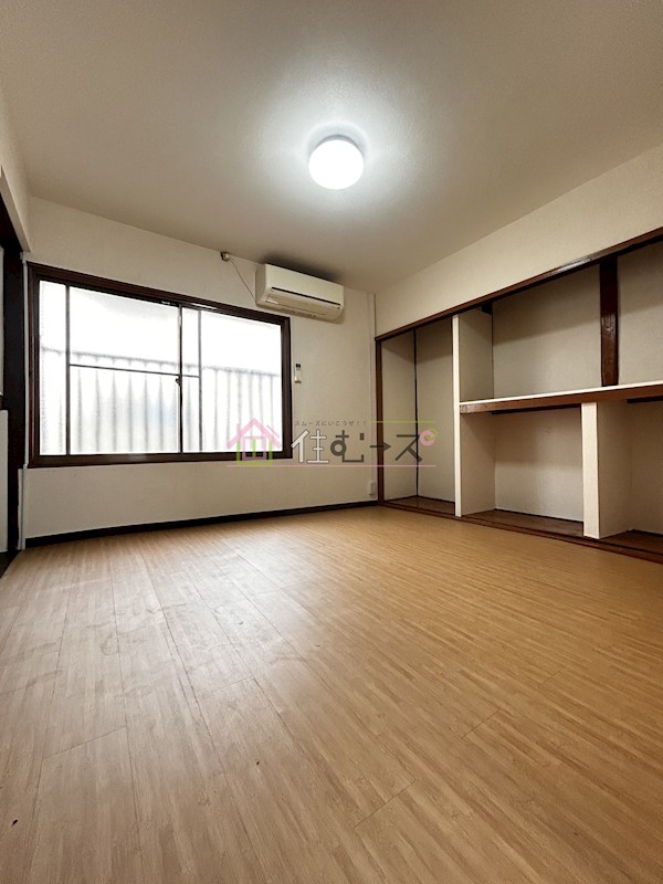 平野本町2丁目貸家 ベッドルーム