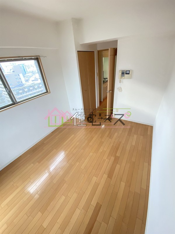 エスリード野田阪神駅前 リビング