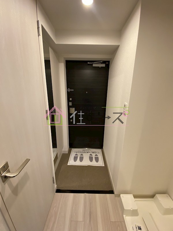 アドバンス大阪ヴェンティ 玄関