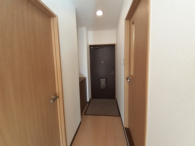 サンスコーレ壱番館 玄関